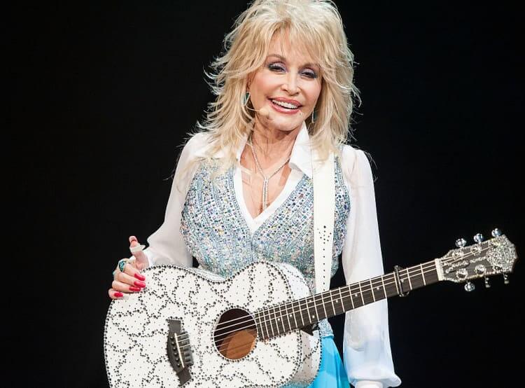 Dolly Parton Has Many Crushes