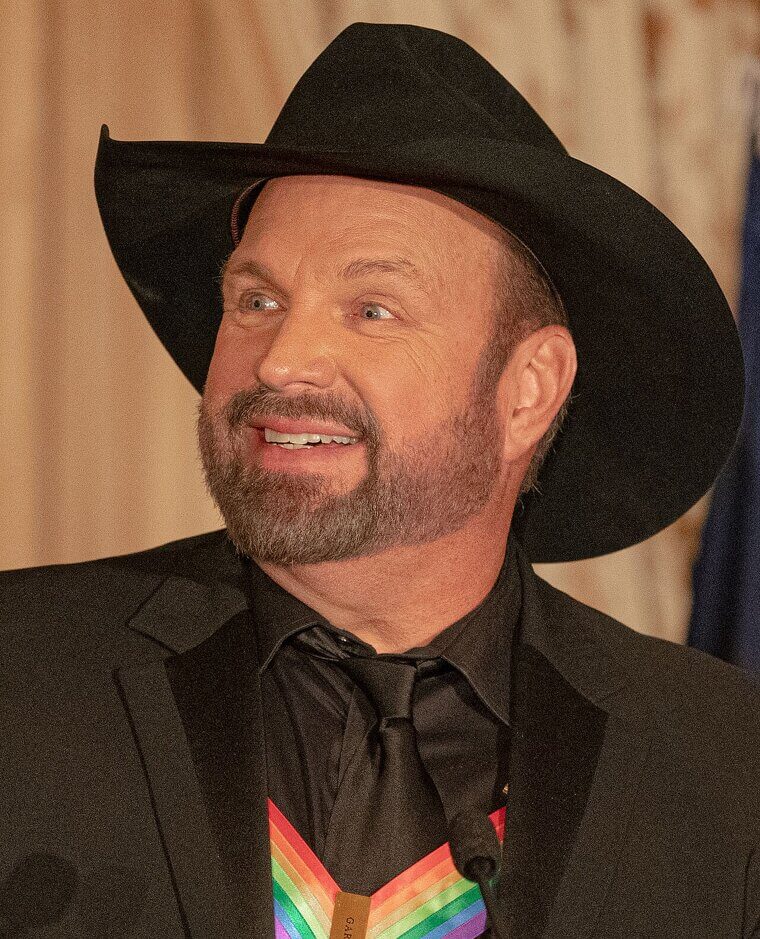 Garth Brooks Attended Oklahoma State University on an Athletic Javelin Scholarship
