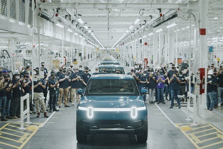 Rivian R1T (2021)