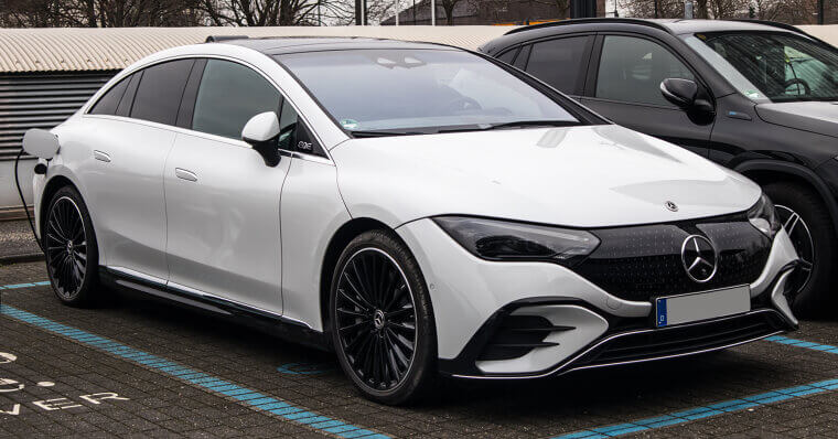 Mercedes EQE 350+ Sedan