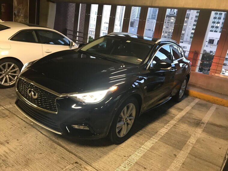 Infiniti QX30