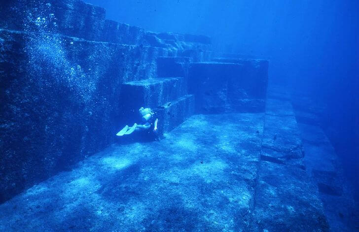 An Underwater City Found In Japan