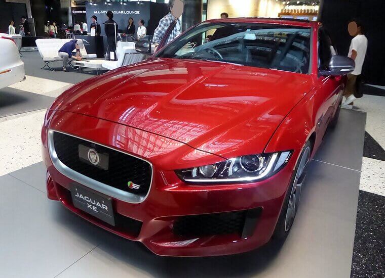 Jaguar XE
