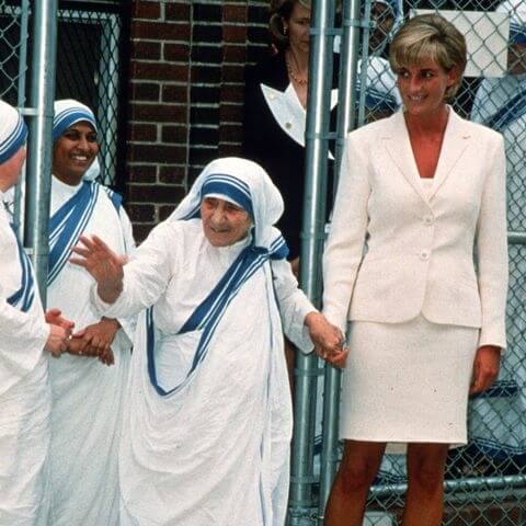 Princess Diana And Mother Theresa Died Within A Few Days Of Each Other In 1997