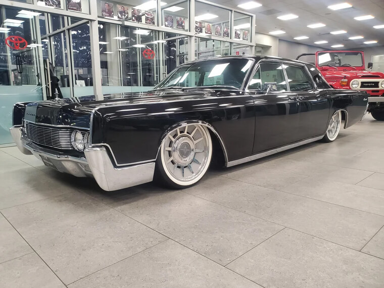 Lincoln Continental