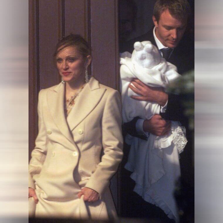 Guy Ritchie i Madonna - 2 miliony dolarów