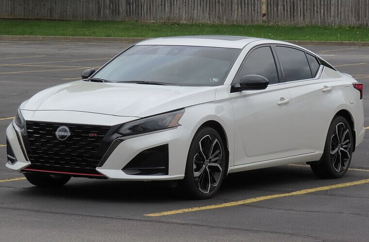 Nissan Altima SR (2024)