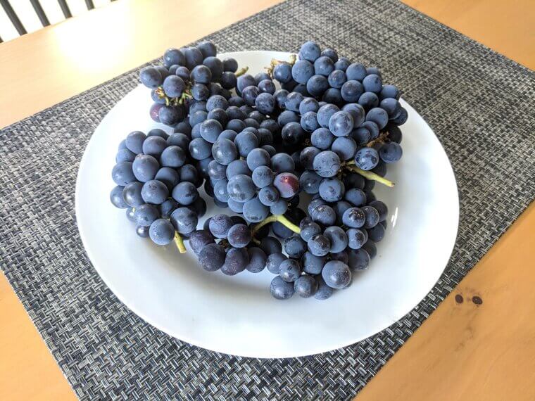 Grapes: 1 to 2 Weeks