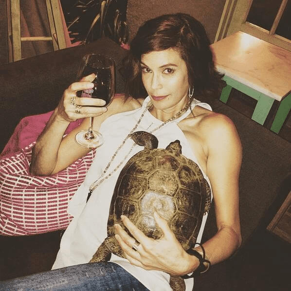 Teri Hatcher Bathes In Red Wine For Supple Skin