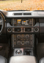 Auto Features From the Past That Drivers Secretly Want Back