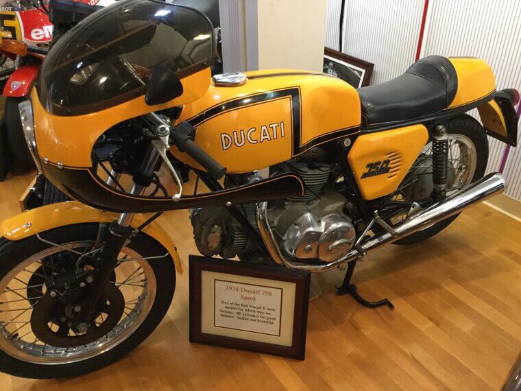 ​Ducati 750 Sport