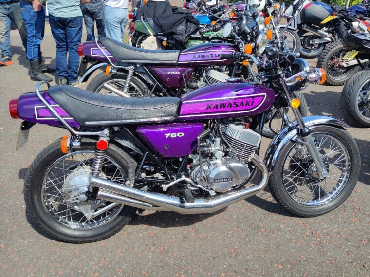 ​Kawasaki H2 Mach IV 750