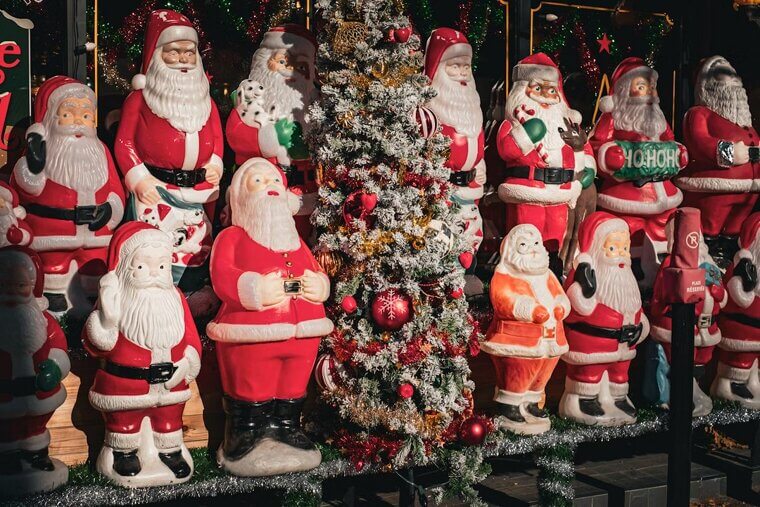 Holiday Decorating Services