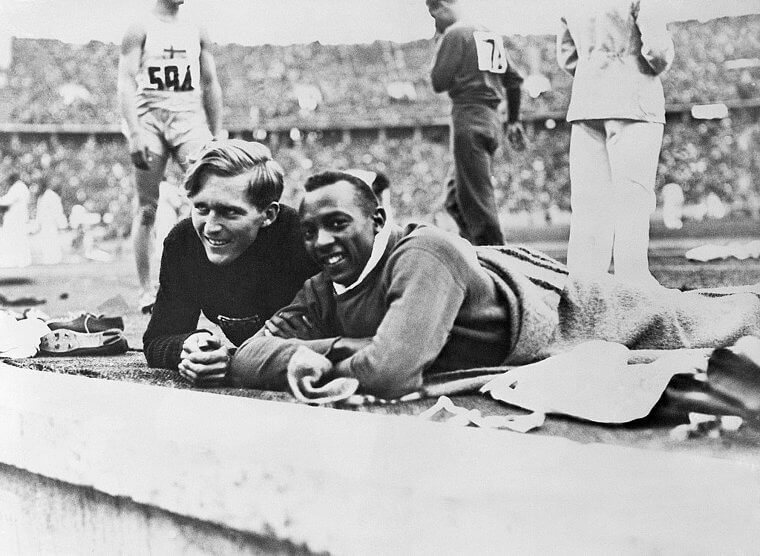 Luz Long Offers His Rival Jesse Owens Advice, Ending in an Olympic Gold Medal