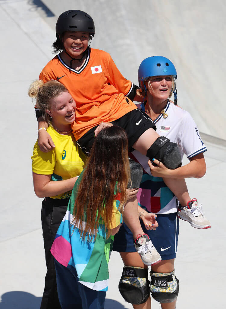 15-Year-Old Misugu Okamoto's Competitors Lifted Her up in a Moment of Panic