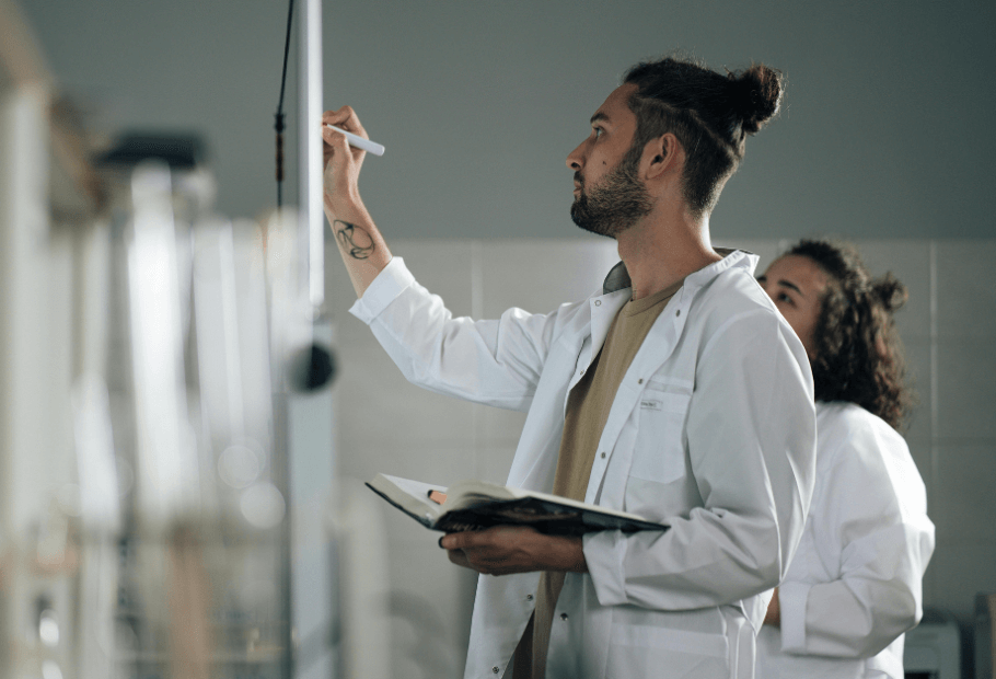 How Cloud Computing Enables Collaborative Medical Research