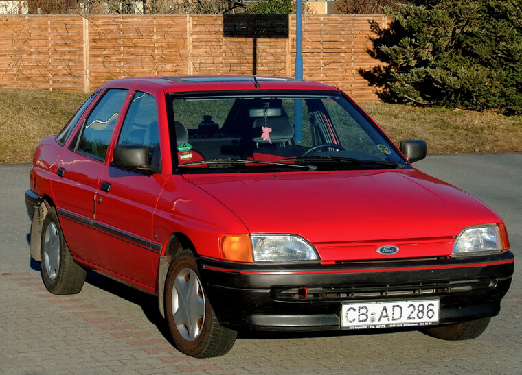 1990 Ford Escort