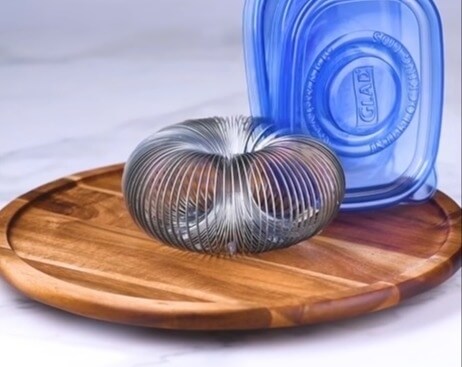 Slinky Organizer
