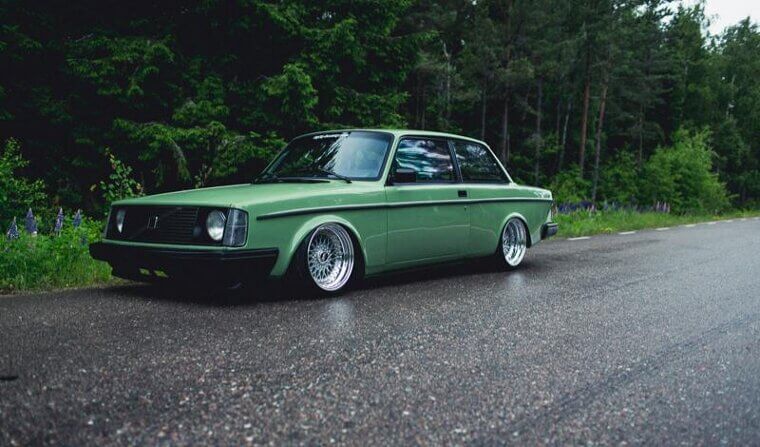 Volvo 240 (1980–1993)