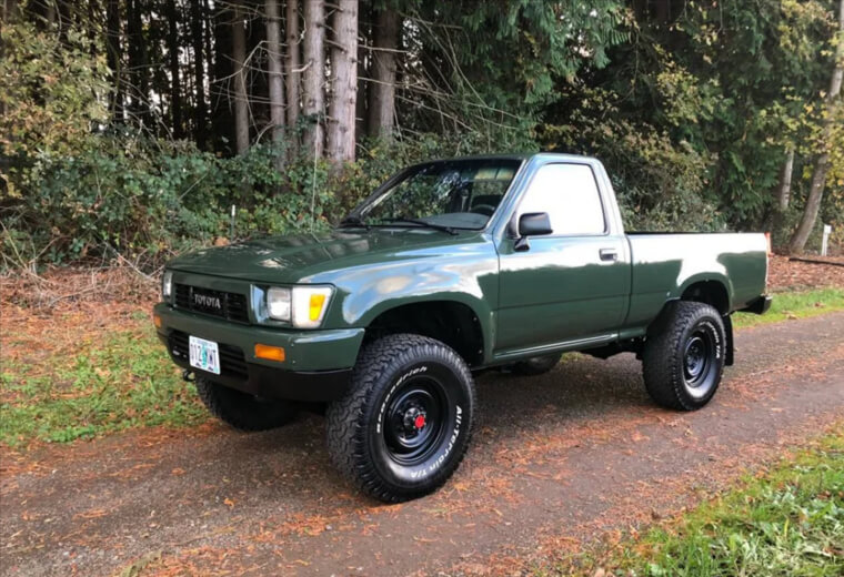 Toyota Pickup / Tacoma (1989–2004)