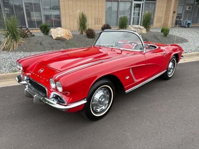 1962 Chevrolet Corvette Convertible - $59,999
