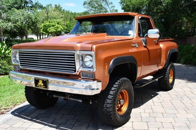 1976 Chevrolet K-10 - $10,000 (Bidding)