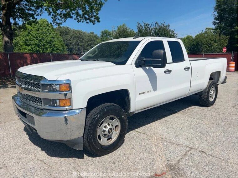 2019 Chevrolet Silverado 2500 HD - $10,000