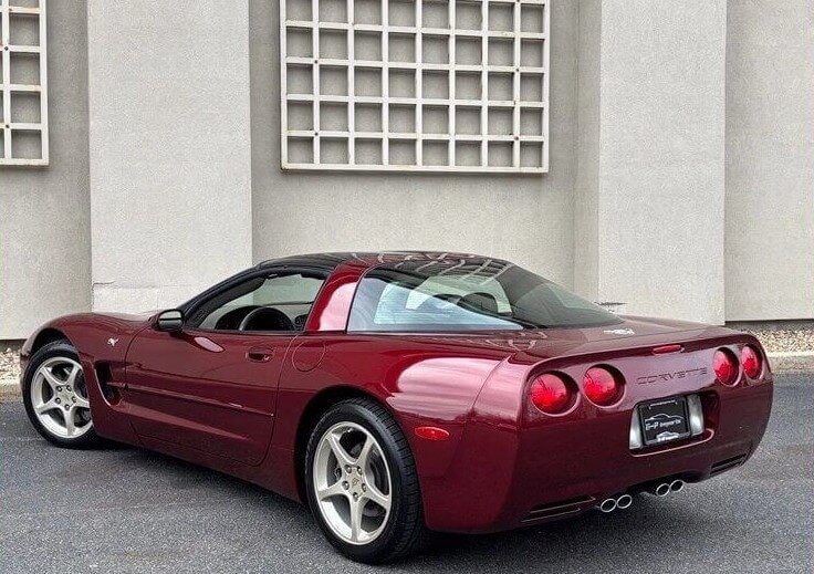 2003 Chevrolet Corvette 50th Anniversary - $26,995