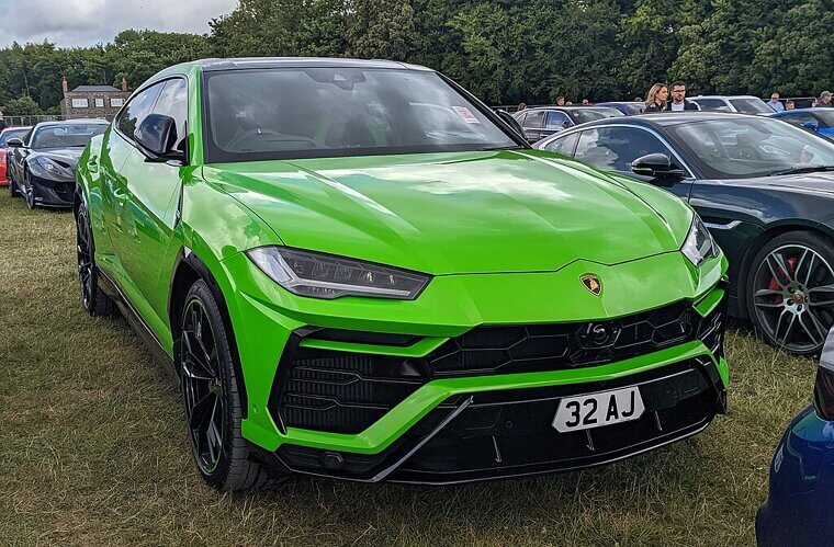 2022 Lamborghini Urus - $195,980.00
