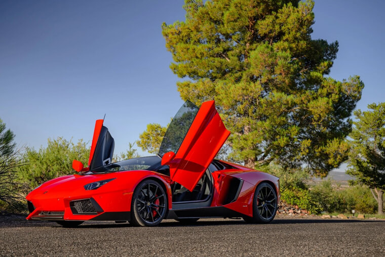 2013 Lamborghini Aventador LP700-4 - $339,800.00