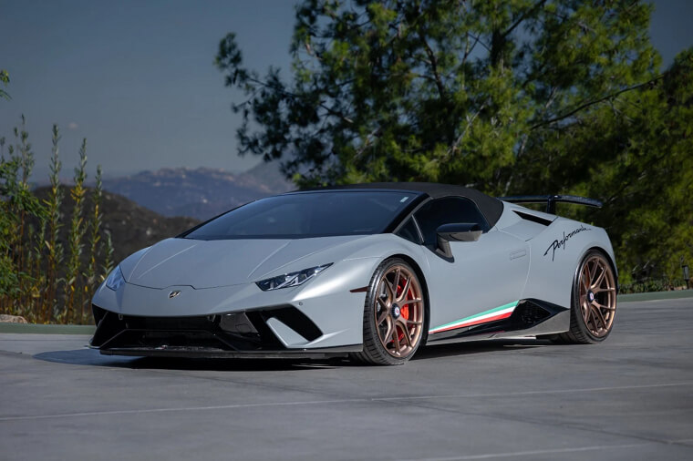 2018 Lamborghini Huracan Performante Spyder - $375,000.00
