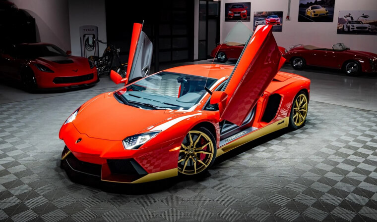 2017 Lamborghini Aventador LP 700-4 Miura Edition - $499,800.00