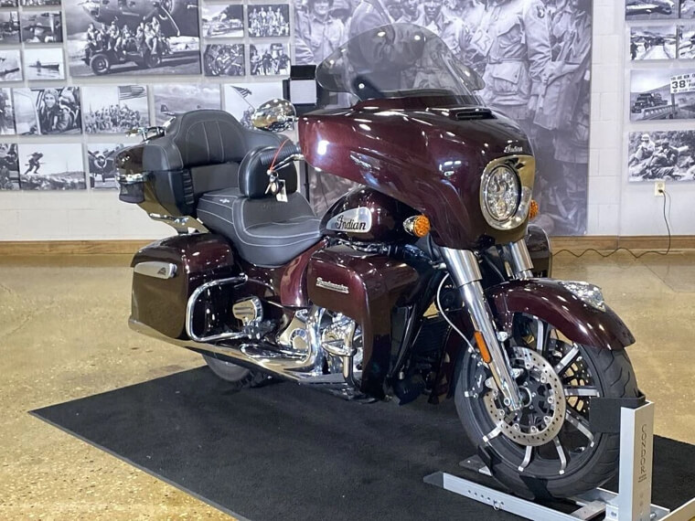 2021 Indian Motorcycle Roadmaster Limited Thunder Black Azure Crystal - $18,999.00