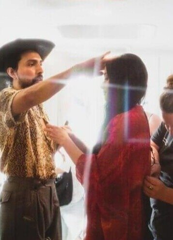 Kacey Musgraves's 2010s Retro Bouffant Modernized With Subtle Hidden Extensions