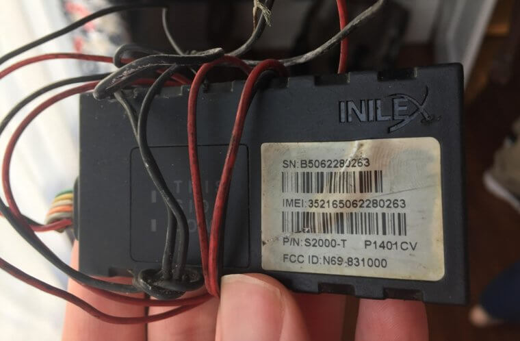 Busca localizadores GPS en tu coche para frustrar a los ladrones