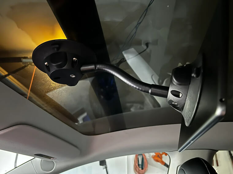 Deshazte De Los Soportes De Ventosa Que Indican Objetos De Valor En Su Interior