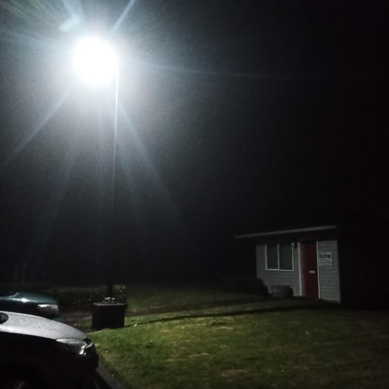 Aparca en lugares bien iluminados para que los ladrones se lo piensen dos veces