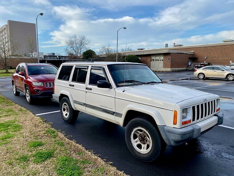 Jeep Cherokee XJ (1984–2001)