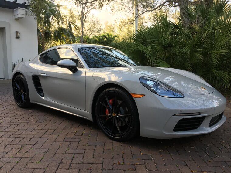 Porsche 718 Cayman