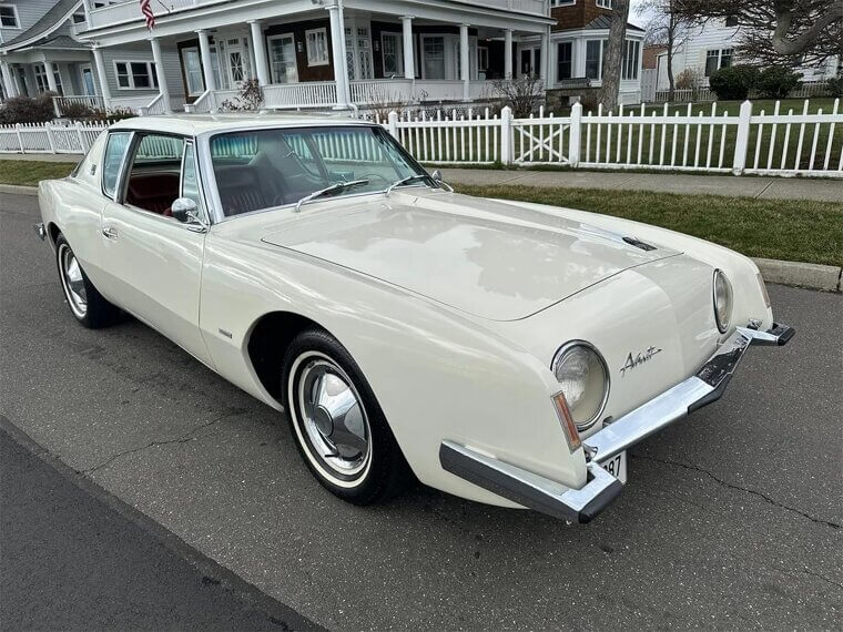 1964 Studebaker Avanti
