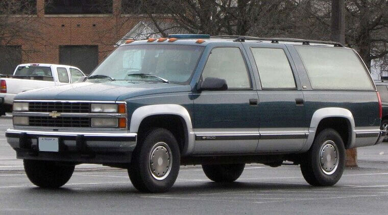 Chevrolet Suburban (1990s–2000s Models)