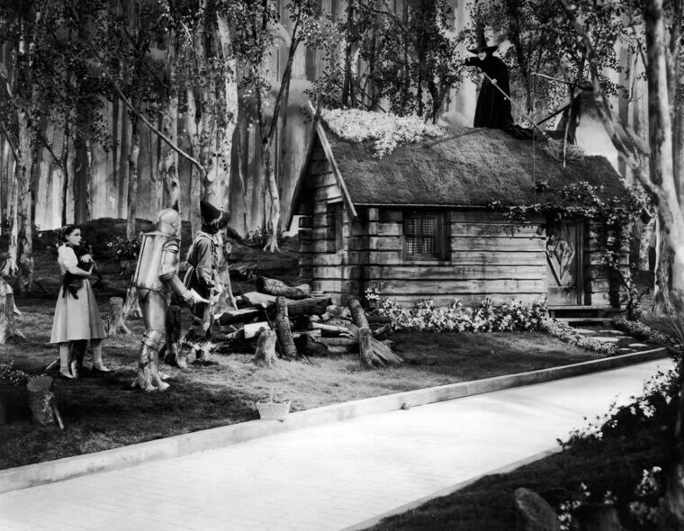 We Actually Already Got a Glimpse of Dorothy, Tin Man, Cowardly Lion, and Scarecrow in 2024's Wicked