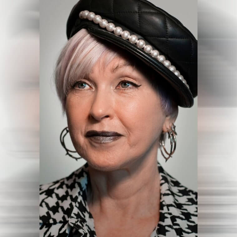 Cyndi Lauper - Ear Piercer