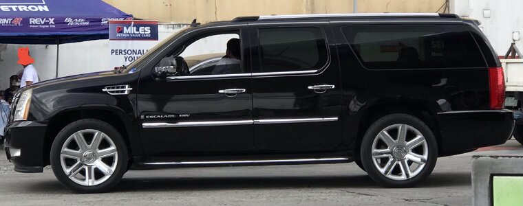 Cadillac Escalade ESV