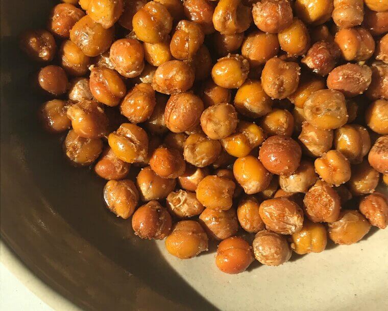 Swap Salty Potato Chips for Crunchy Roasted Chickpeas