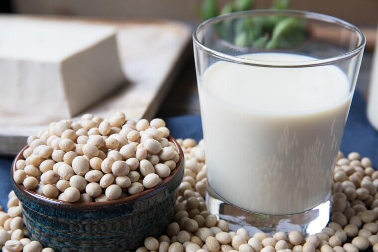 Switch From Cow’s Milk to Unsweetened Almond or Soy Milk