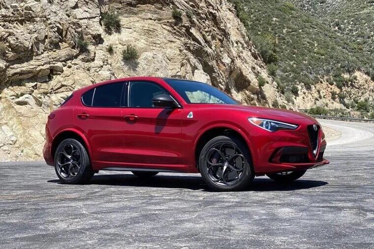 Alfa Romeo Stelvio (2017 - Present)