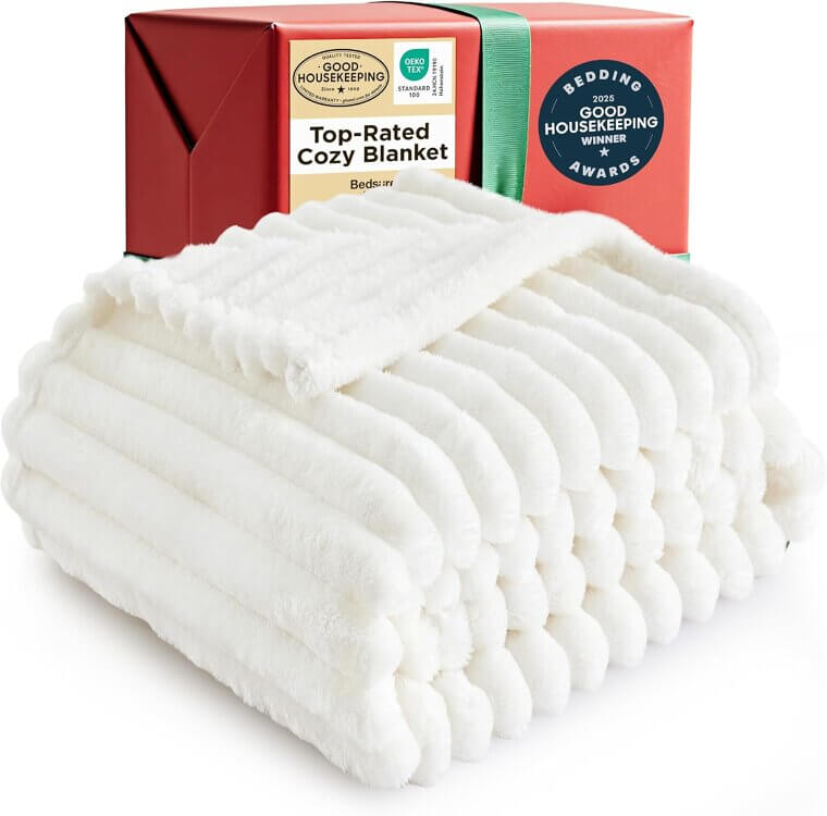 Bedsure White Throw Blanket - Cozy Fleece for Couch & Decor - Now 27% Off!