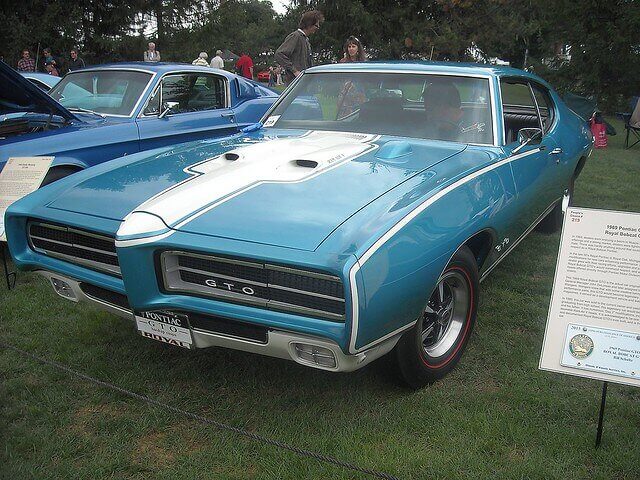 Royal Bobcat Factory Tuning