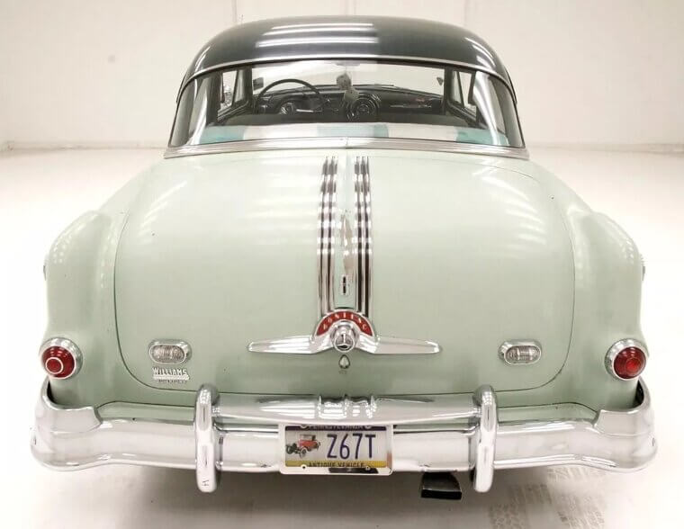 1953 Pontiac Chieftain Deluxe - $11,900